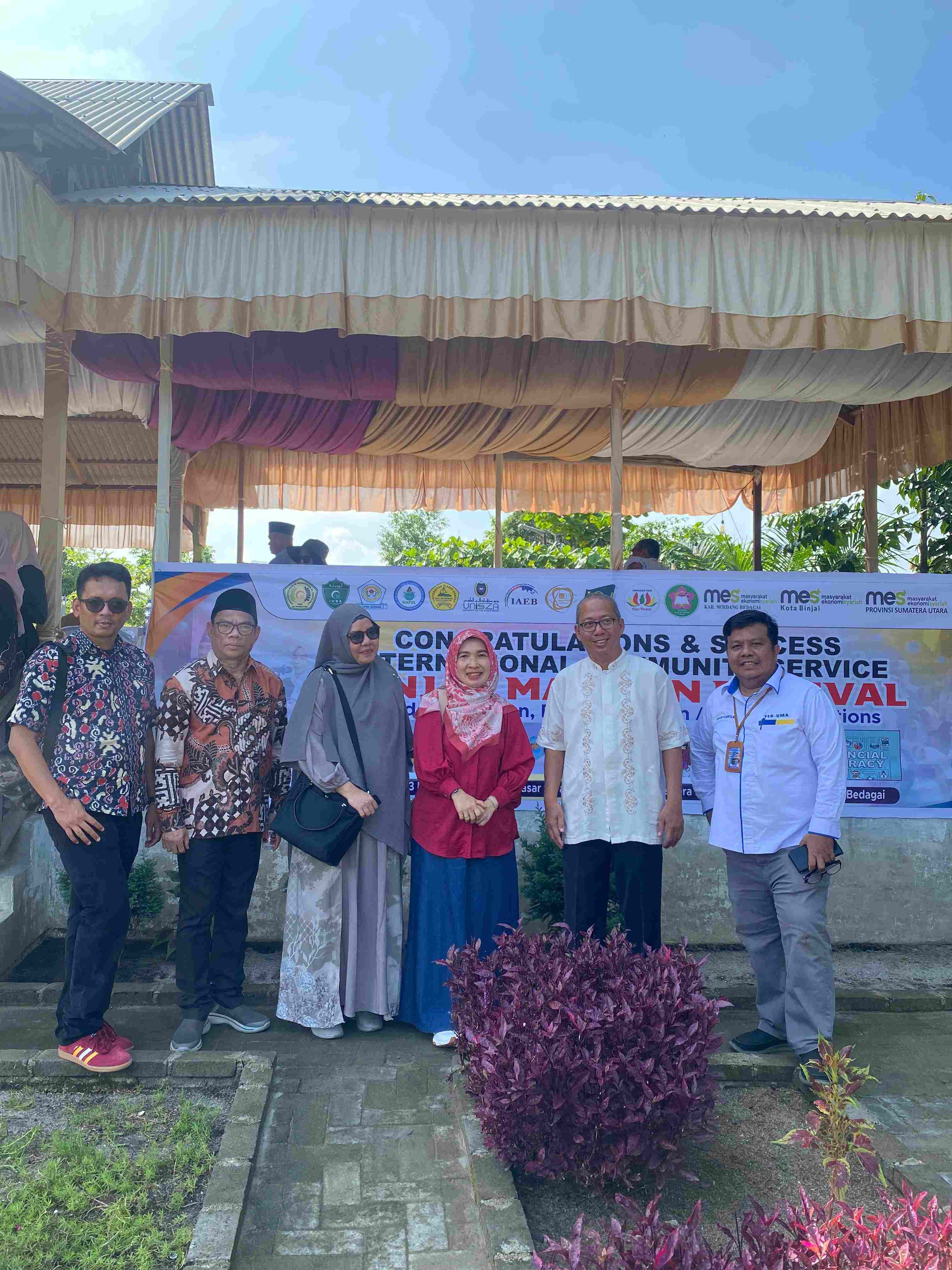 Pengabdian Masyarakat Internasional